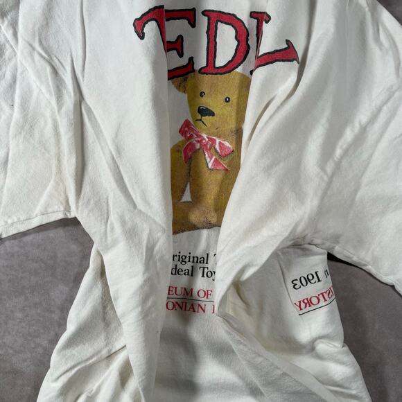 1992 Smithsonian Institution Teddy Bear  T-shirt - Picture 4 of 5